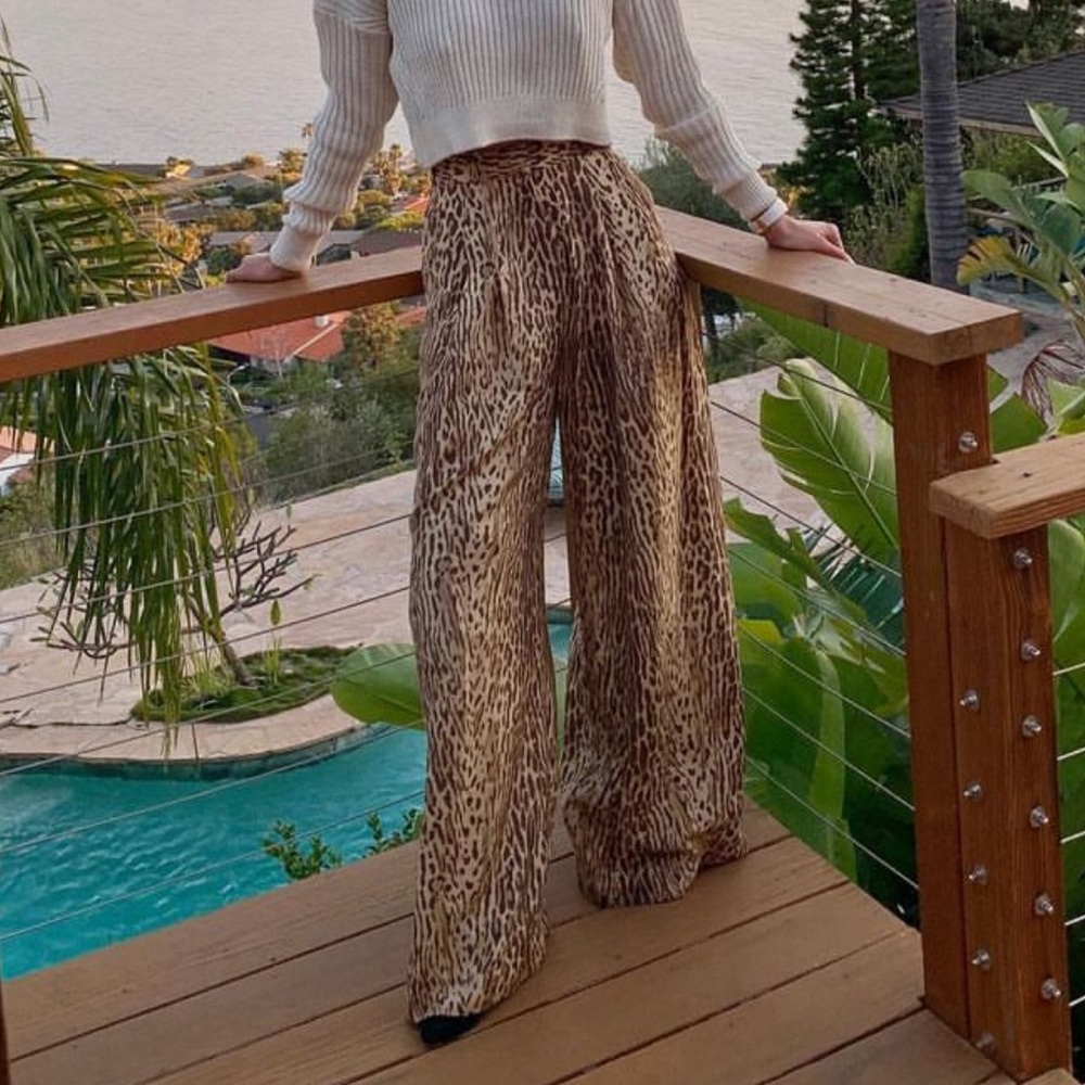 Leopard silk wide leg troupers